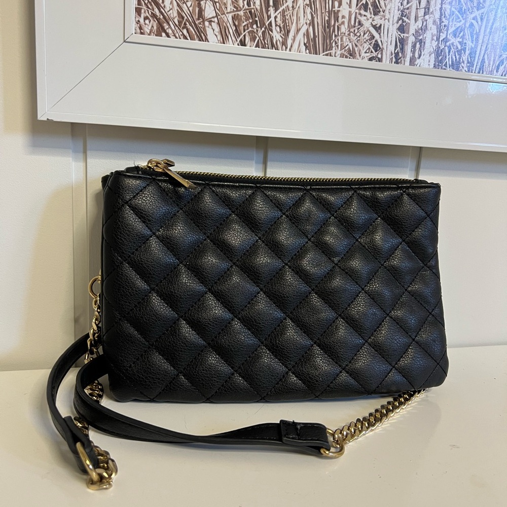 Quilted Black Crossbody Bag with Gold Chain Strap
